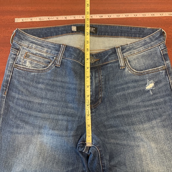 KUT Catherine Boyfriend Jeans - Picture 2 of 8